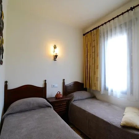 Ermita 91 Casa Con Piscina Comunitaria Holiday home *